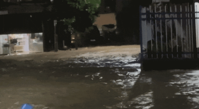 小区业主私自挖地下室，致河道挖穿地下车库被淹？官方回应