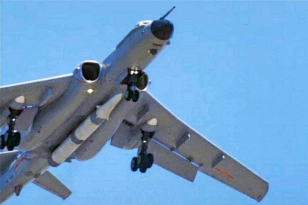 以色列发动导弹袭击，打得美军措手不及：证明中国“惊雷”造对了