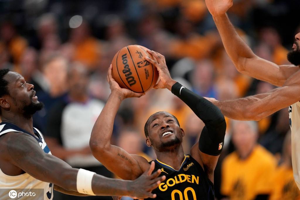 名记:一旦库明加具备交易资格 勇士将探索交易方案