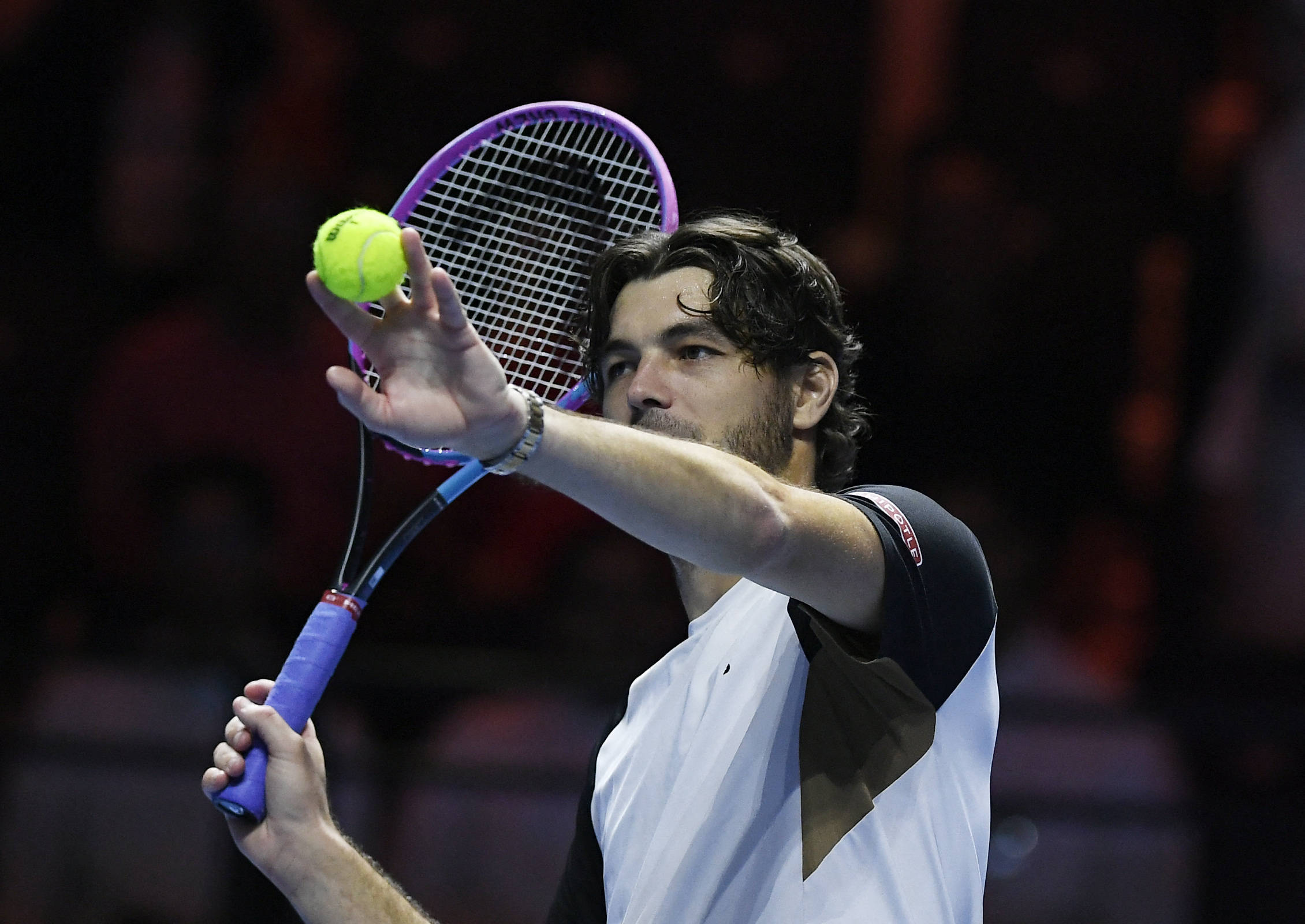 (外代二线)网球——沙特“六王大满贯”表演赛:弗里茨胜兹维列夫