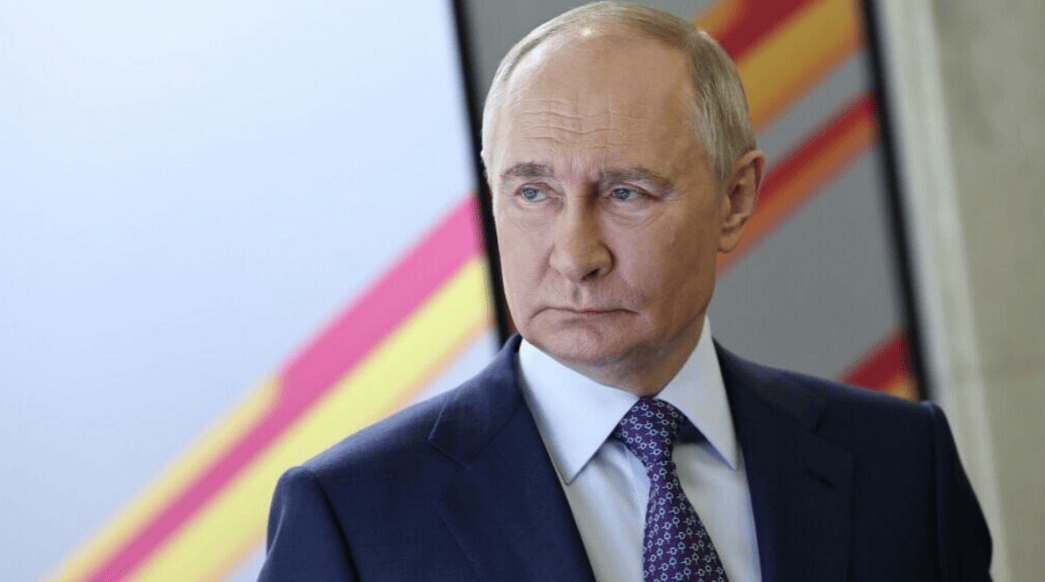 10年来头一次,俄罗斯安全部队抓了普京“自己人”,一出手就是十年监禁